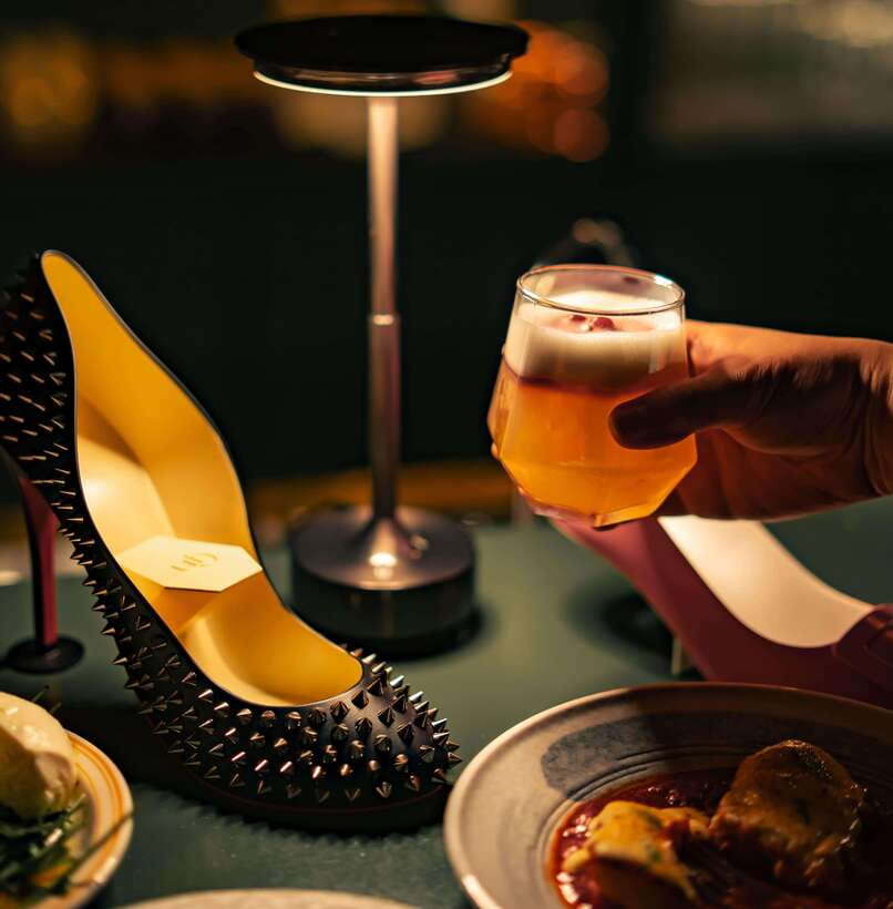 Seoul: Cinderella Bar, Sip in Seongsu's Shoemaking Legacy - Planning the Visit Without Losing Time