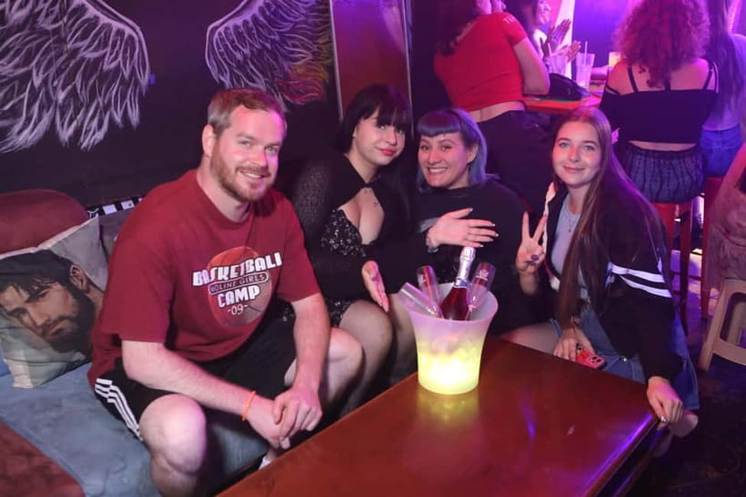 Seoul: LGBTQ+ Pub Crawl and Drag Show with Local Drag Queen - Should you book this Haebangchon night out?