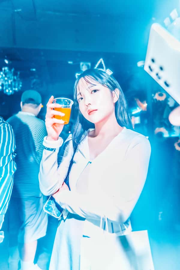 Seoul: Premium Pub Crawl with Open Bottles - Key points at a glance