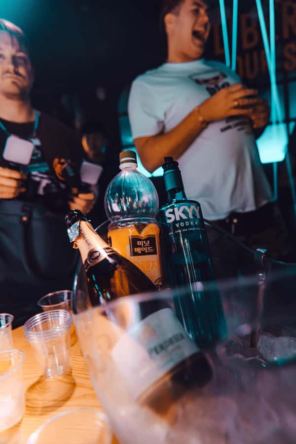 Seoul: Premium Pub Crawl with Open Bottles - What open bottles really mean