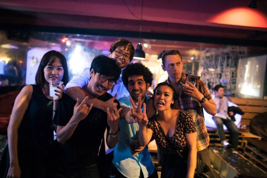 Seoul: Pub Crawl - Hongdae or Itaewon: choosing your night