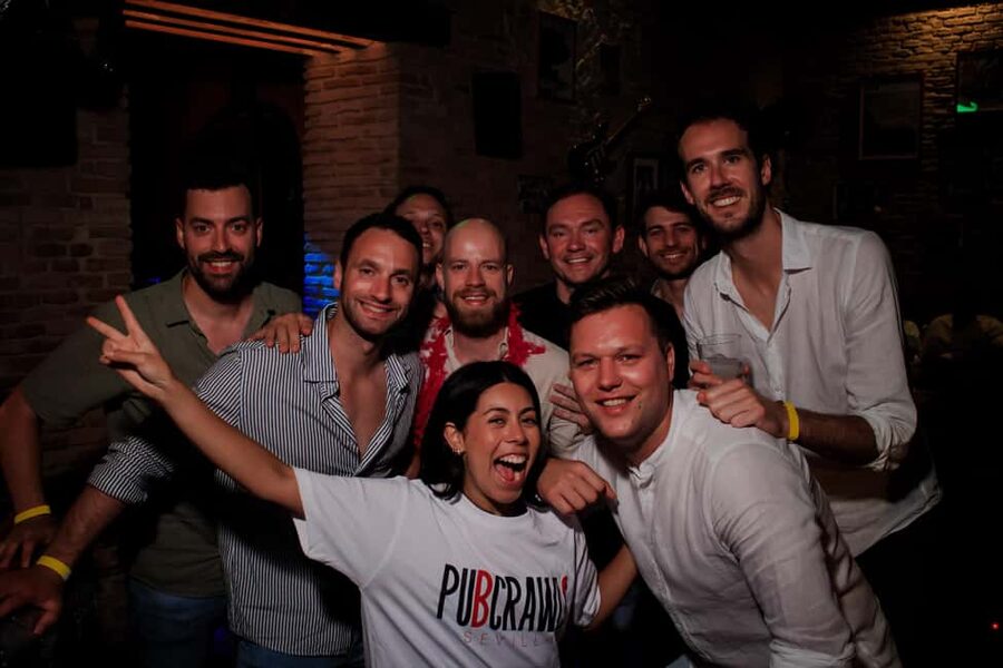Seville: 3 Bars Pub Crawl + VIP Club Entrance & 3 Free Shots - FAQ