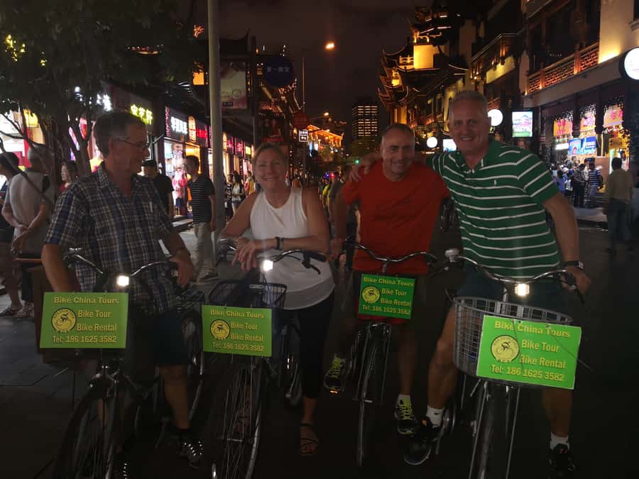 Shanghai: 4-Hour Nightlife Adventure & Tasting Bike Tour - What the guides add to the experience