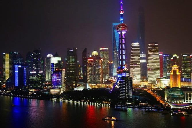 Shanghai bar hopping tour in the former french concession - How to enjoy the crawl without overdoing it