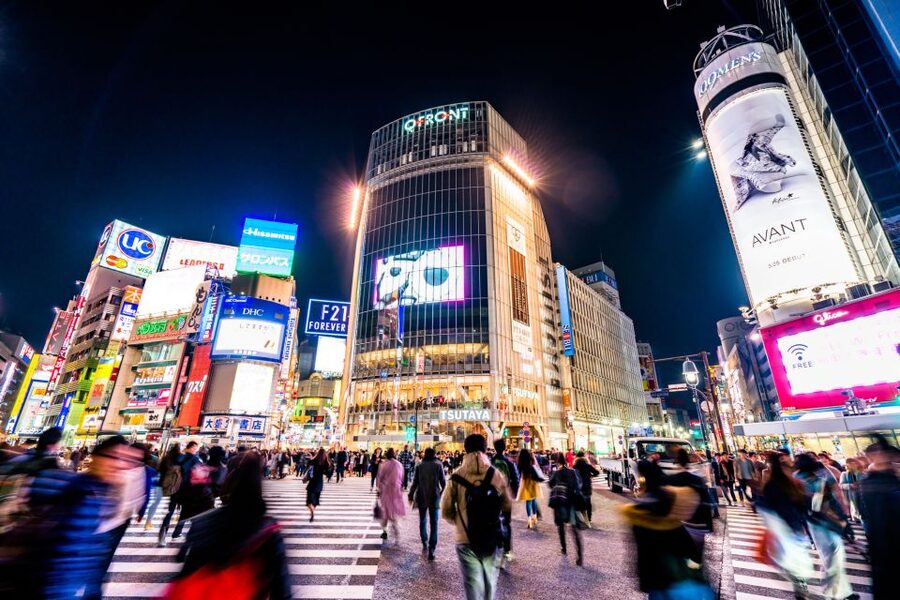 Shibuya Meltdown Night Tour: All-You-Can-Drink Bar Hopping - Meeting locals instead of only meeting tourists