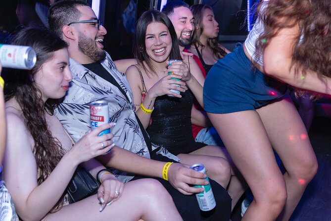 Skip-the-Line at Vegas Clubs with a Party Bus! - Meeting at Fontainebleau at 10:30 pm