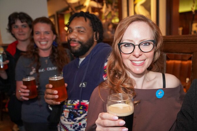 Small-Group History Tour Pub Crawl of Washington, D.C. - The social side of the crawl