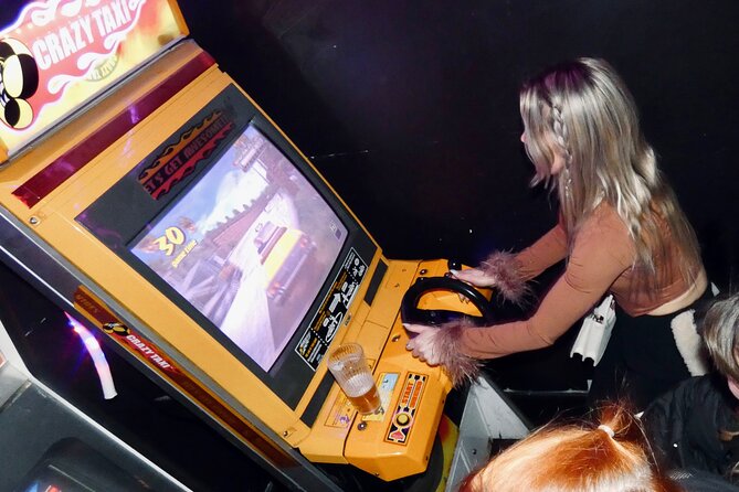 Social Nightlife Crawl Copenhagen - The arcade bodega stop