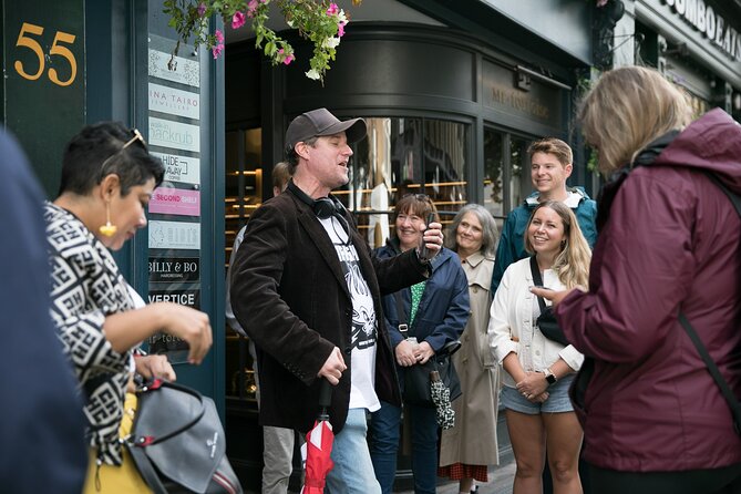 Soho Music & Historic Pubs Tour - The guides shape the afternoon