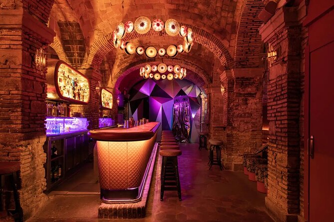 Speakeasy Bar Tour & VIP Nightclub - A four-stop night through Barcelona’s Old Town