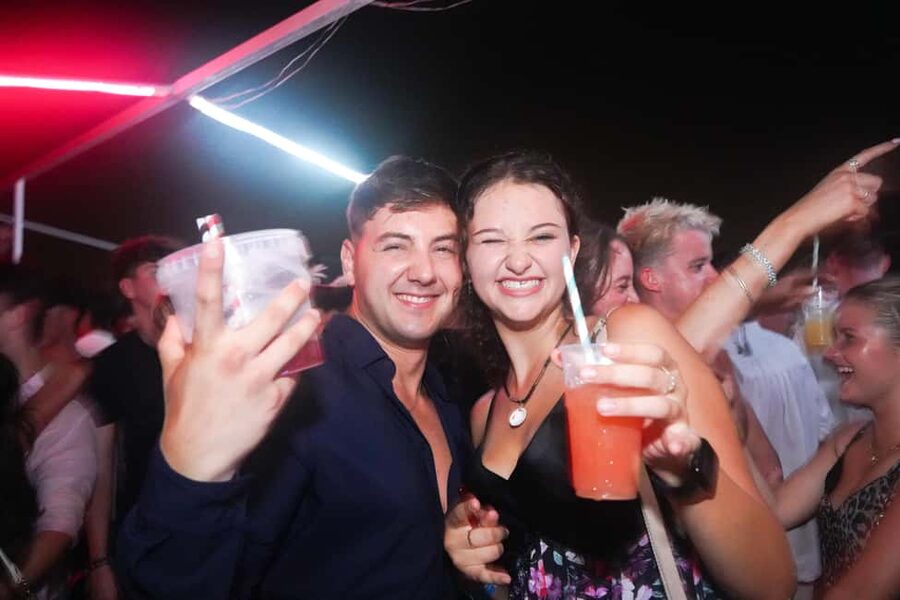 Split: Boat Crawl with Nightclub Access, Shots, & Boat Party - Should you book the Split boat crawl?