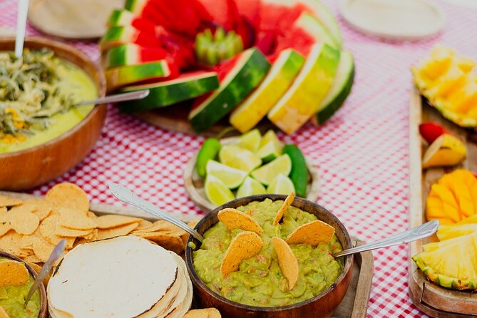 Sunset Sailing Tour in Bacalar with Outdoor Bar and Lunch - Canal de los Piratas: a gentle first swim