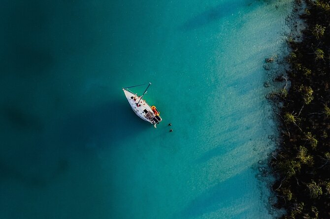 Sunset Sailing Tour in Bacalar with Outdoor Bar and Lunch - Meeting the boat at 2 p.m.