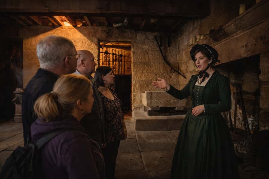 SYDNEY : Ghosts, Grog & The Rocks: Haunted Pubs &Cellar Tour - Booking details worth checking