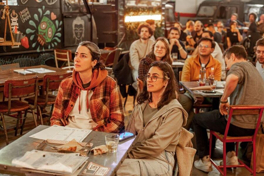 The Biggest Pub Quiz in Valencia - Choosing your team before the first question