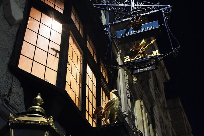 The Haunted Pubs of Old London: Small Group Tour - St Bartholomew the Great and its film settings
