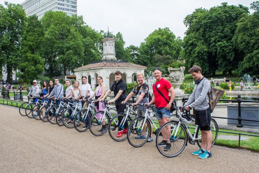The London "Big Six" and a Pub. 5.5 hour tour - The snack and pub question