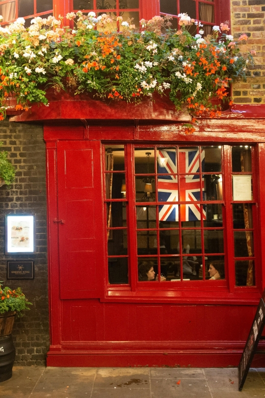 The London Historic Pubs Tour - Why these pubs make a better history lesson than a museum