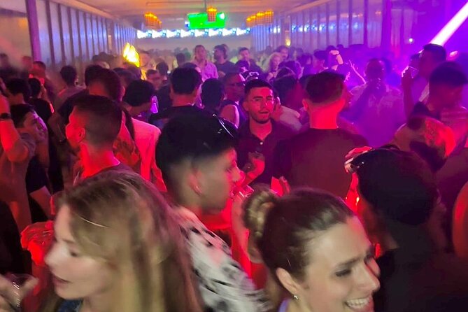 Theatron Party-Tour, 20 Clubs, Map, cocktail, bottle, After-party - The cocktail and group bottle