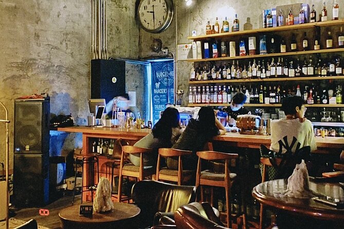 Tipsy Travel: Beijing Local Food and Bar Crawl night in Hutong - Annei Avenue’s house-made cocktail lab