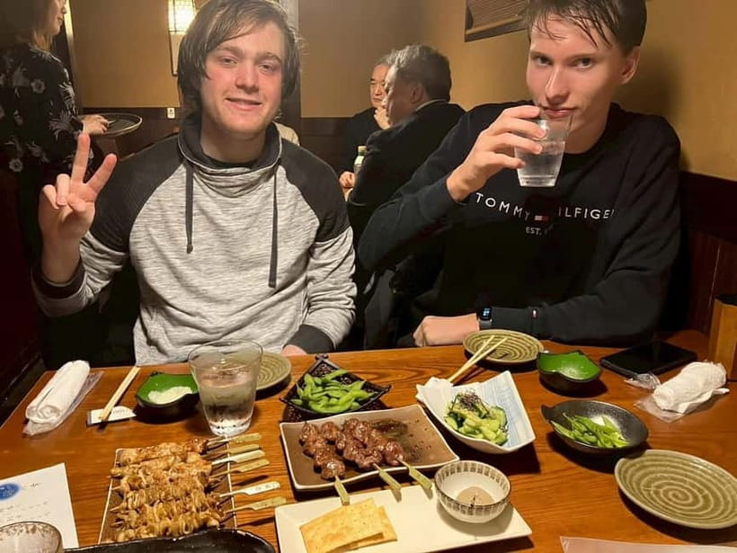 Tokyo:Japanese pub Journey with University Students - Meeting at Shinjuku East Exit