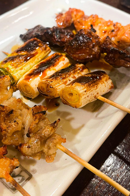 Tokyo: Night tour of bars and izakayas in Shinjuku - English / Spanish - Timing, cancellation, and booking choices