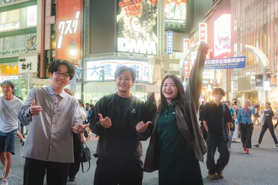 Tokyo: Shibuya Bar Crawl - 3 Drinks & Local Foods - - What makes the private format useful