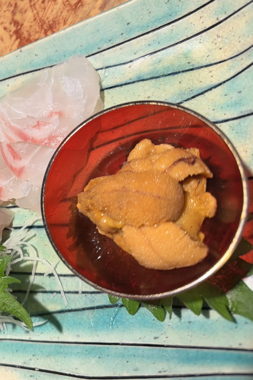 Tokyo: Shinjuku Bar and Izakaya Hopping Tour - Karaoke as the final stop