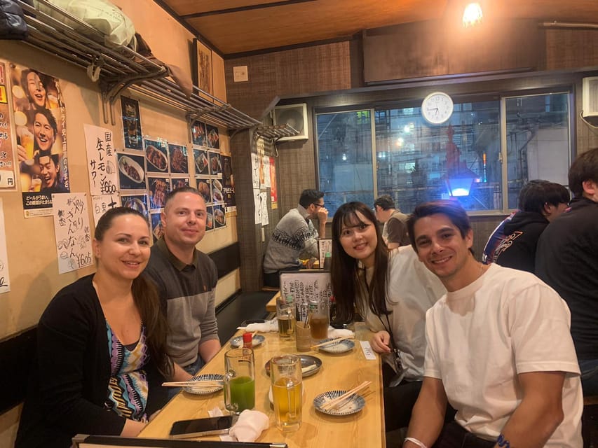 Tokyo: Shinjuku Bar Hopping & Karaoke Night Tour - Karaoke with the locals