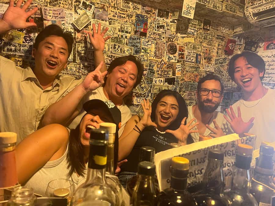 Tokyo Shinjuku Bar Hopping Tour–Hidden Izakaya & Local Guide - Meeting at Shinjuku Station