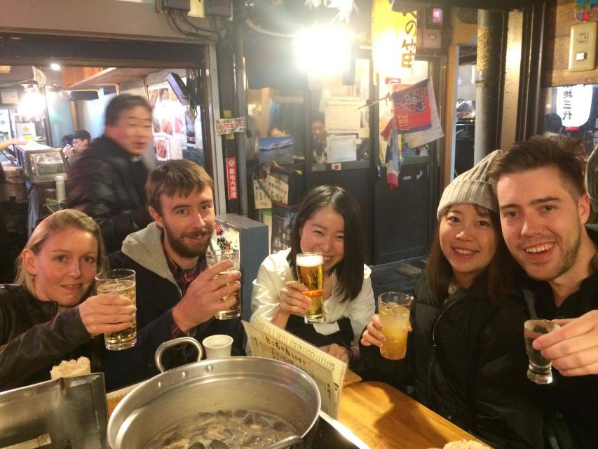 Tokyo: Shinjuku Bar Hopping with All-You-Can-Drink & Dinner - Golden Gai: tiny rooms and a different final stop