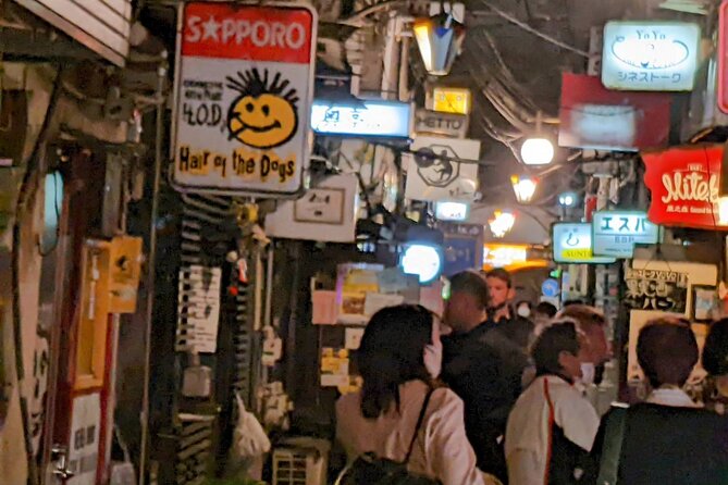 Tokyo: Shinjuku Golden Gai Bar Hopping that only locals know - Bar Two: Comparing Golden Gai’s Different Personalities
