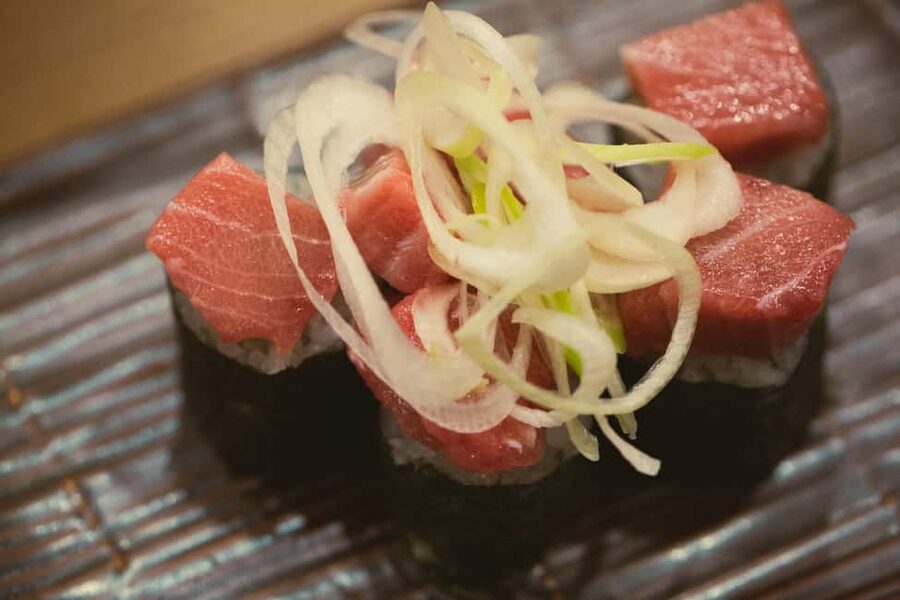 Tokyo: Shinjuku Izakaya and Golden Gai Bar Hopping Tour (2h) - Why Shinjuku Works Best After Dark