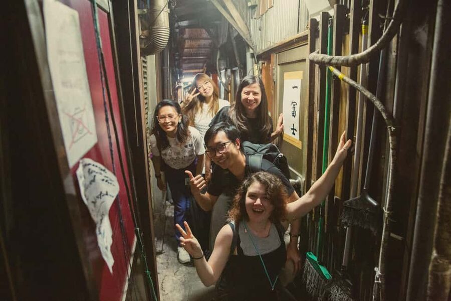 Tokyo: Shinjuku Izakaya and Golden Gai Bar Hopping Tour (2h) - Booking Flexibility and Practical Details