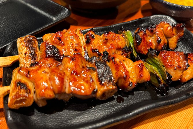 Tokyo: Shinjuku Local Bar Hopping Walking Tour - The guides and the human side of the evening
