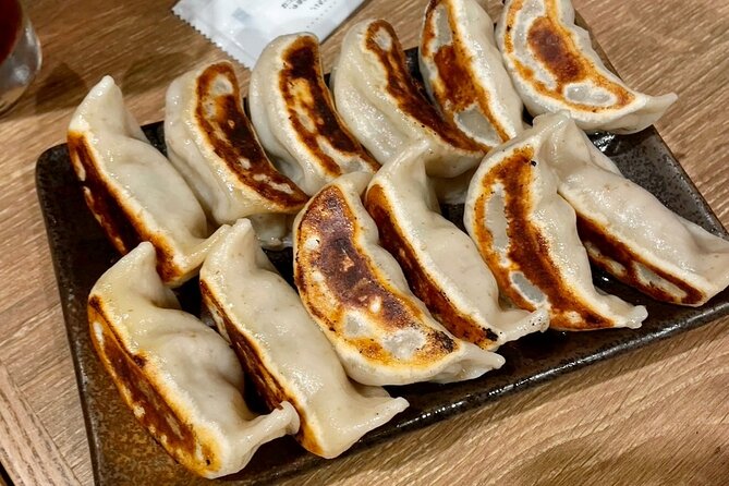 Tokyo: Shinjuku Local Bar Hopping Walking Tour - Who should book this Shinjuku bar crawl
