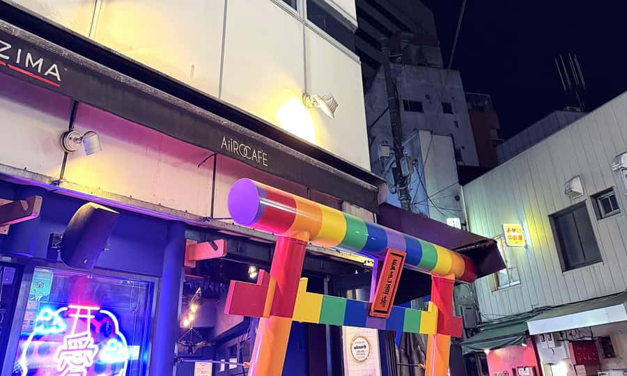 Tokyo:Shinjuku Ni-chome LGBTQ+ Bar Hopping Tour with Guide - Starting at C8 Exit and finding the district’s rhythm