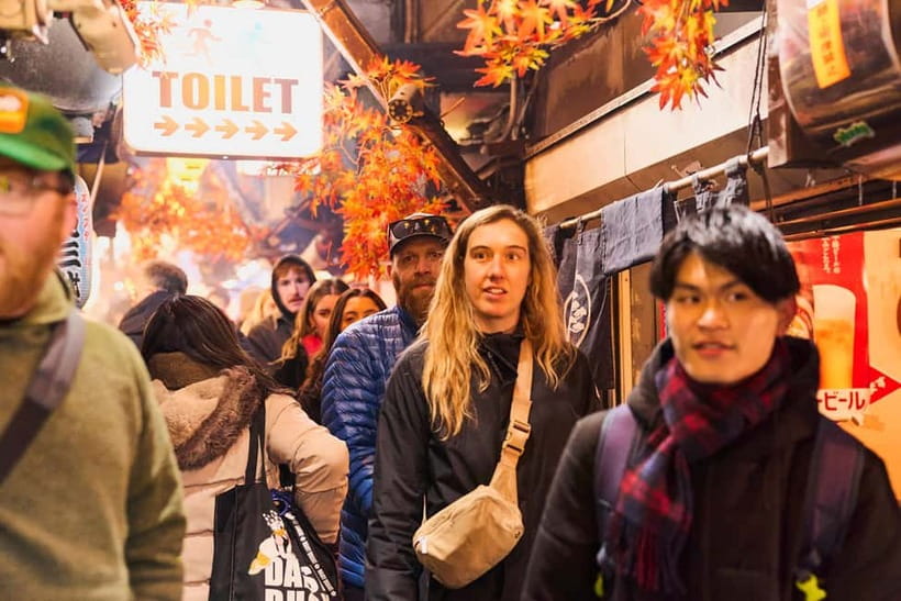 Tokyo: Shinjuku Nightlife & Secret Backstreets Walking Tour - Why this short Shinjuku walk is useful