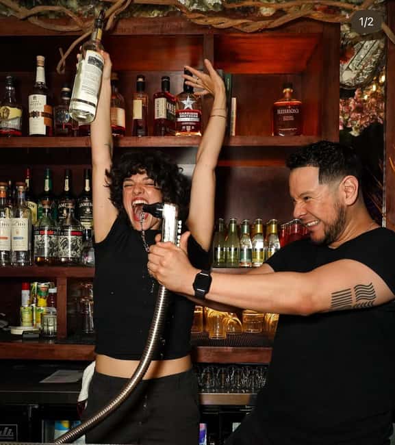 Ultimate Nightlife Group Tour NYC - Three or more stops, with a useful change of pace