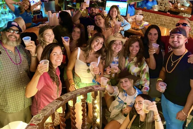 Ultimate South Beach Bar Crawl in Miami - Party hosts keep the night moving