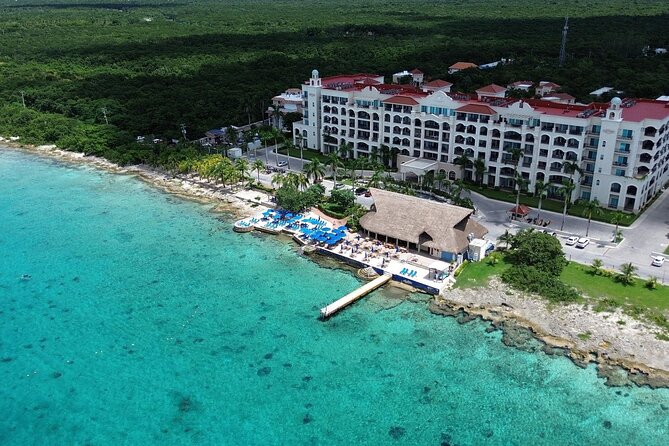 Unlimited Beach Break at The Famous Money Bar Cozumel - A Five-Hour Beach Day at The Money Bar