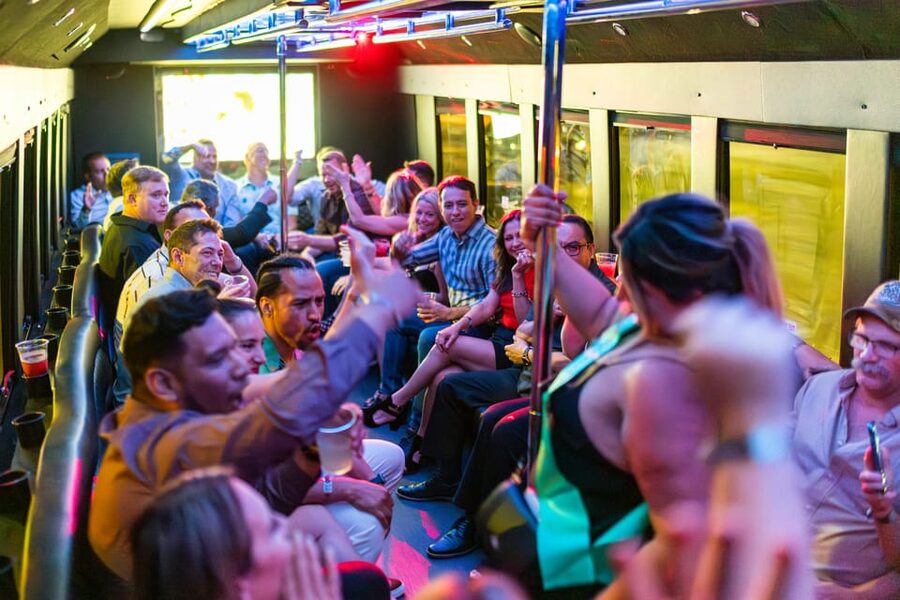 Vegas: 4-Hour Club Crawl with Party Bus Experience - What skip-the-line entry saves you