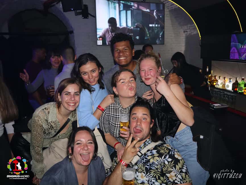 Wild Night Pub Crawl: Free Shots, Games & VIP Club Entry! - Who will enjoy this pub crawl