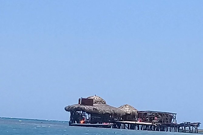 YS Falls & Pelican Bar Tour - The boat out to Floyd’s Pelican Bar