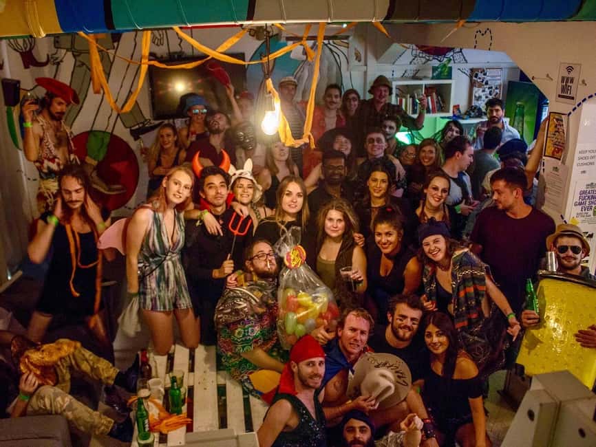 Zagreb: Pub Crawl, 1-Hour of Unlimited Drinks, & Club Entry - Key points to know before you go